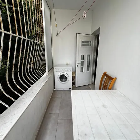 Keli Apartment *